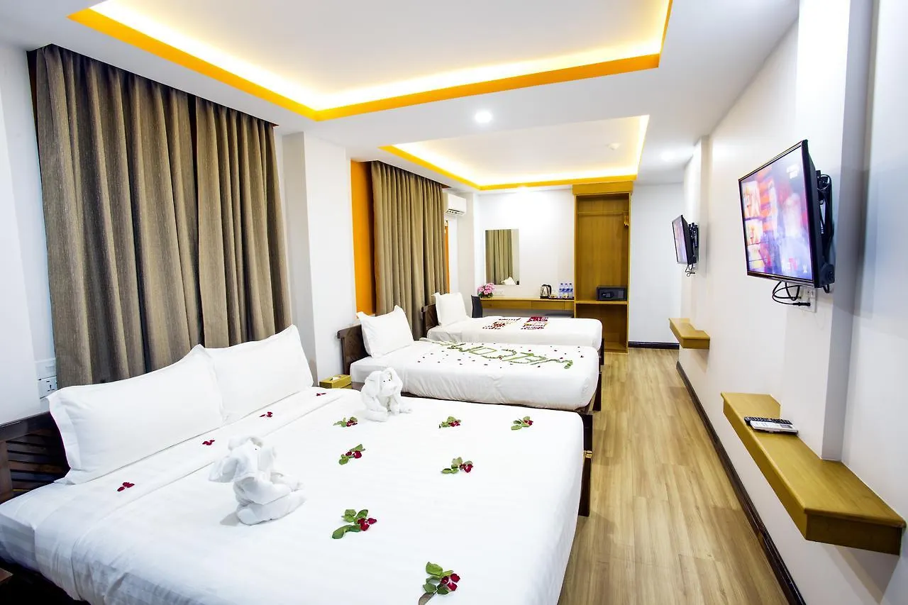 ***  Hotel Vista Yangon Myanmar